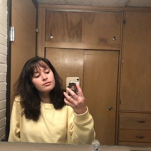 Meet your Posher, Ella